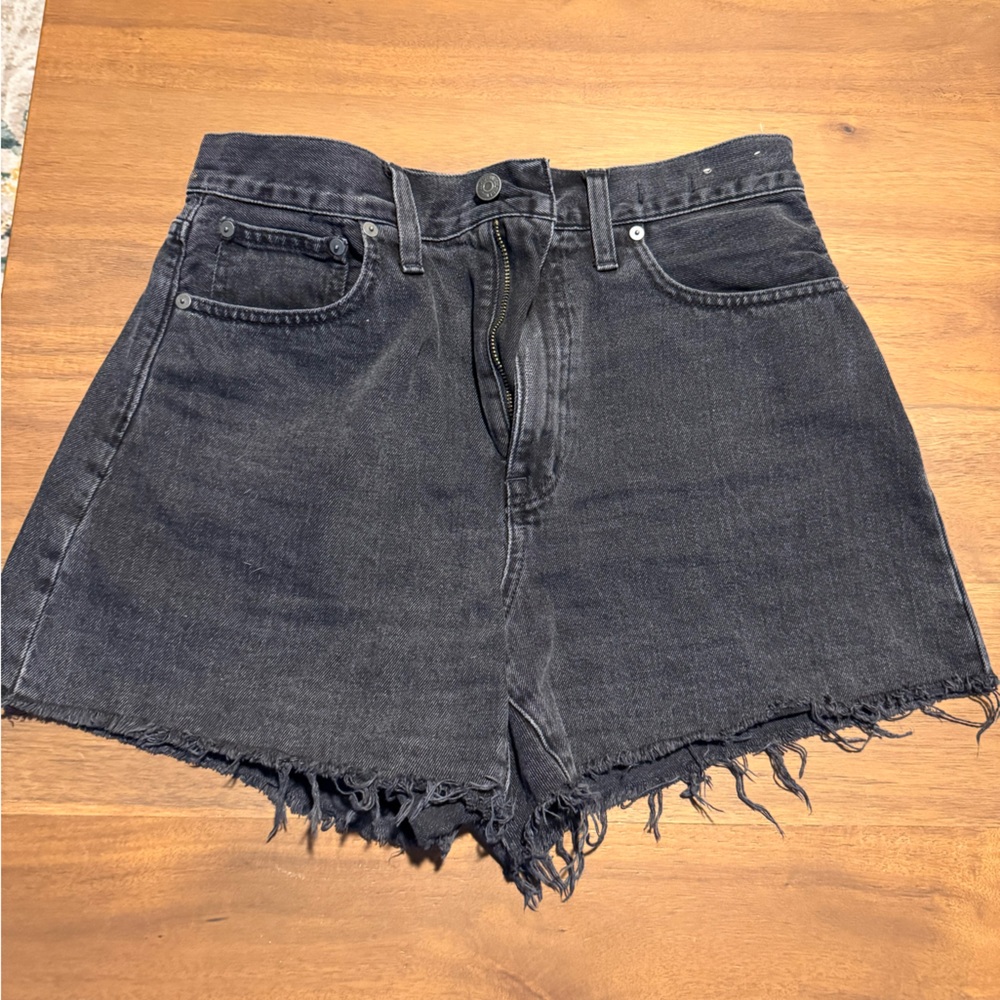 Madewell mom jean short